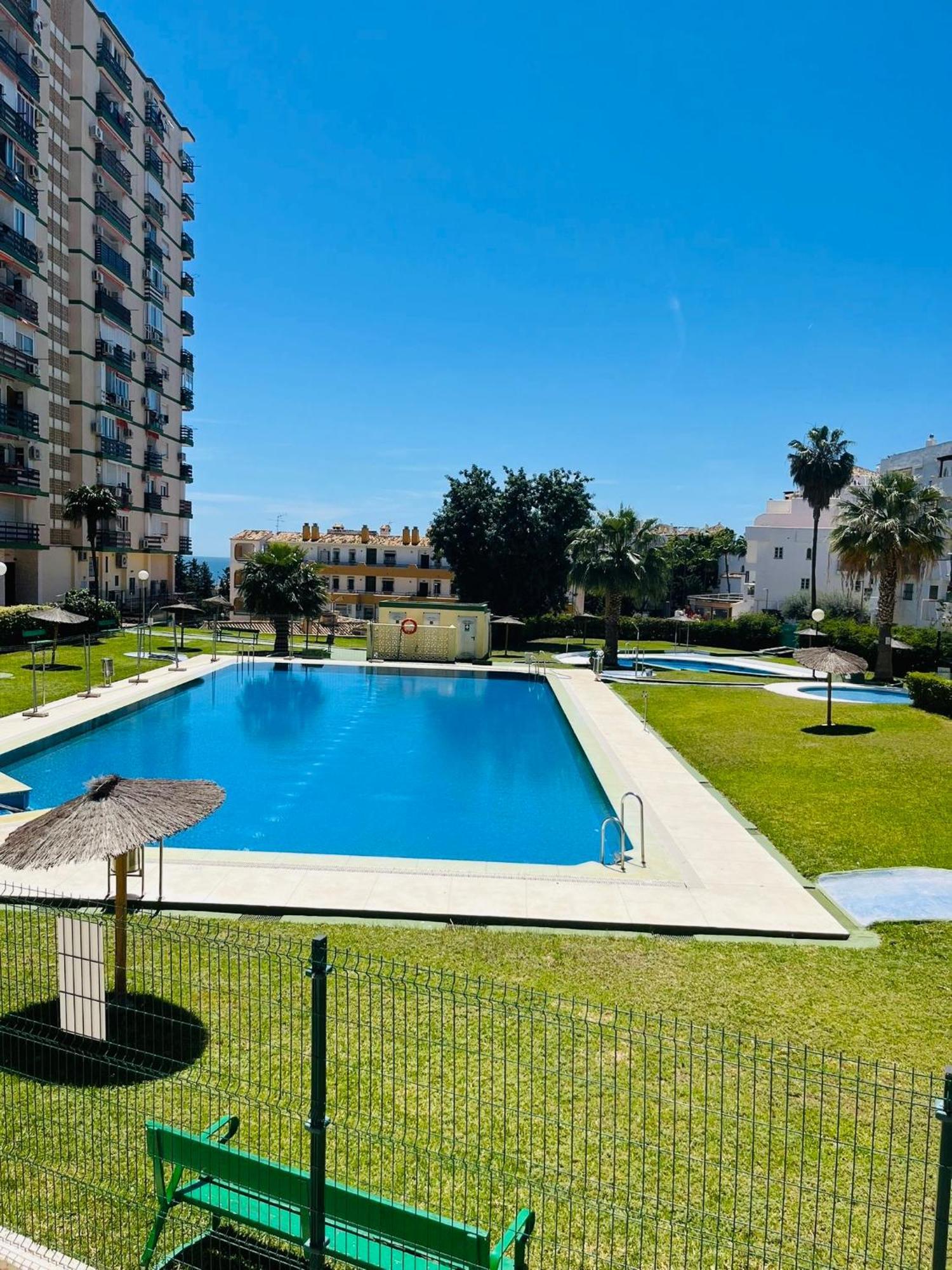 Beachside Sunshine Flat Benalmadena