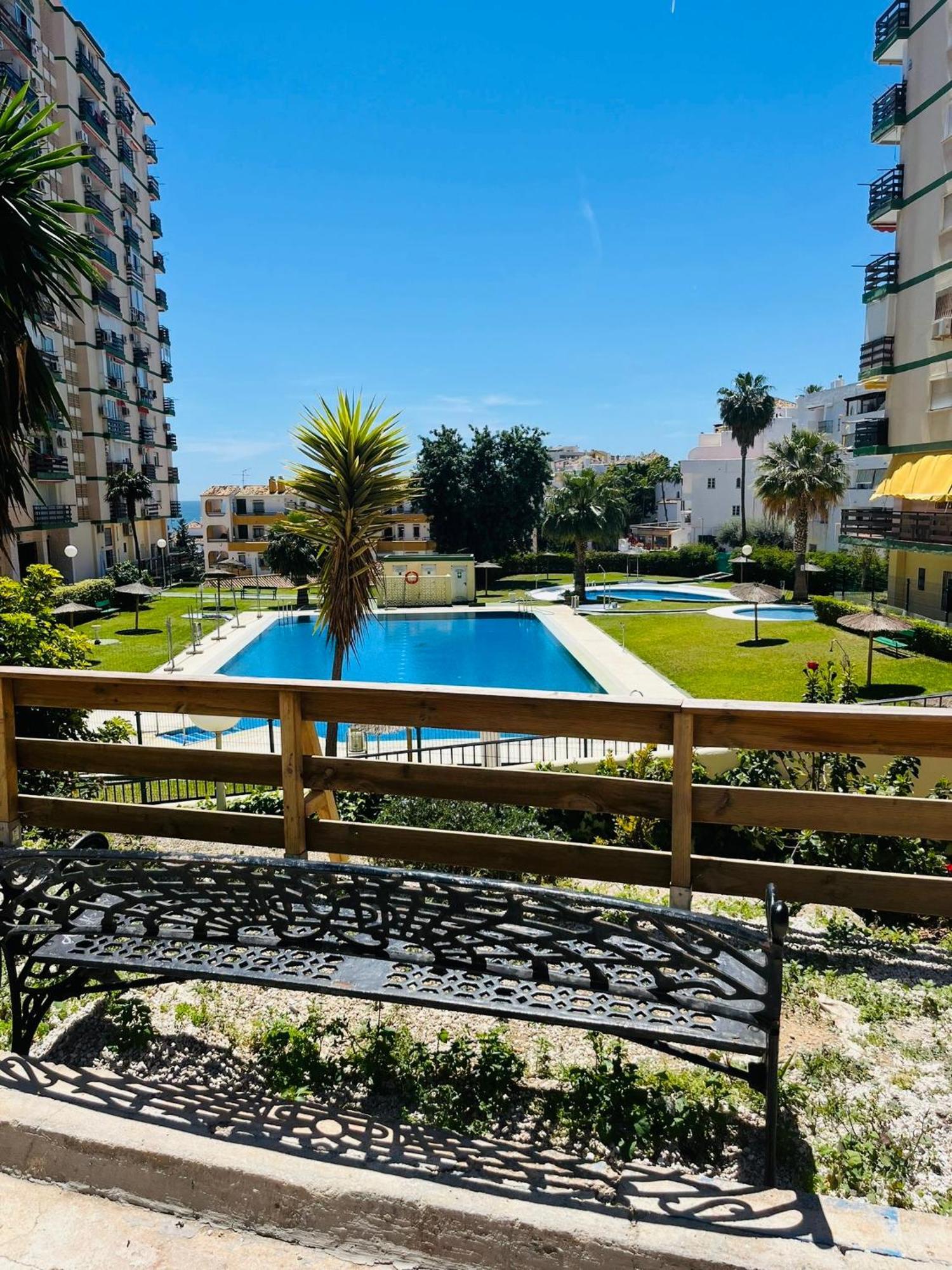 Beachside Sunshine Flat Benalmadena