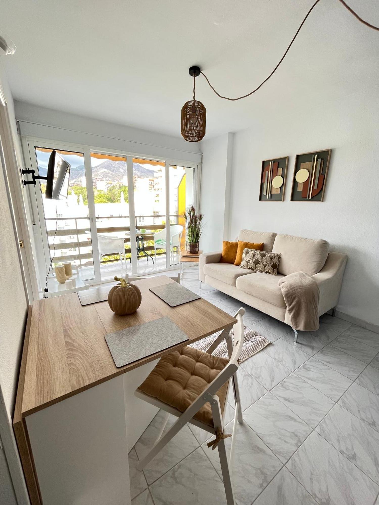 Beachside Sunshine Flat Benalmadena